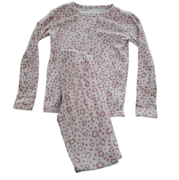 3 Pair Of Cat & Jack Kids Pajama Sets - 8 - Picture 4 of 5